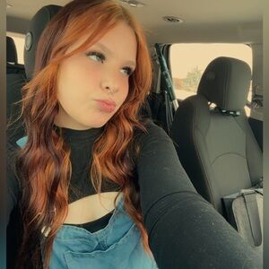 Meet your Posher, Faina